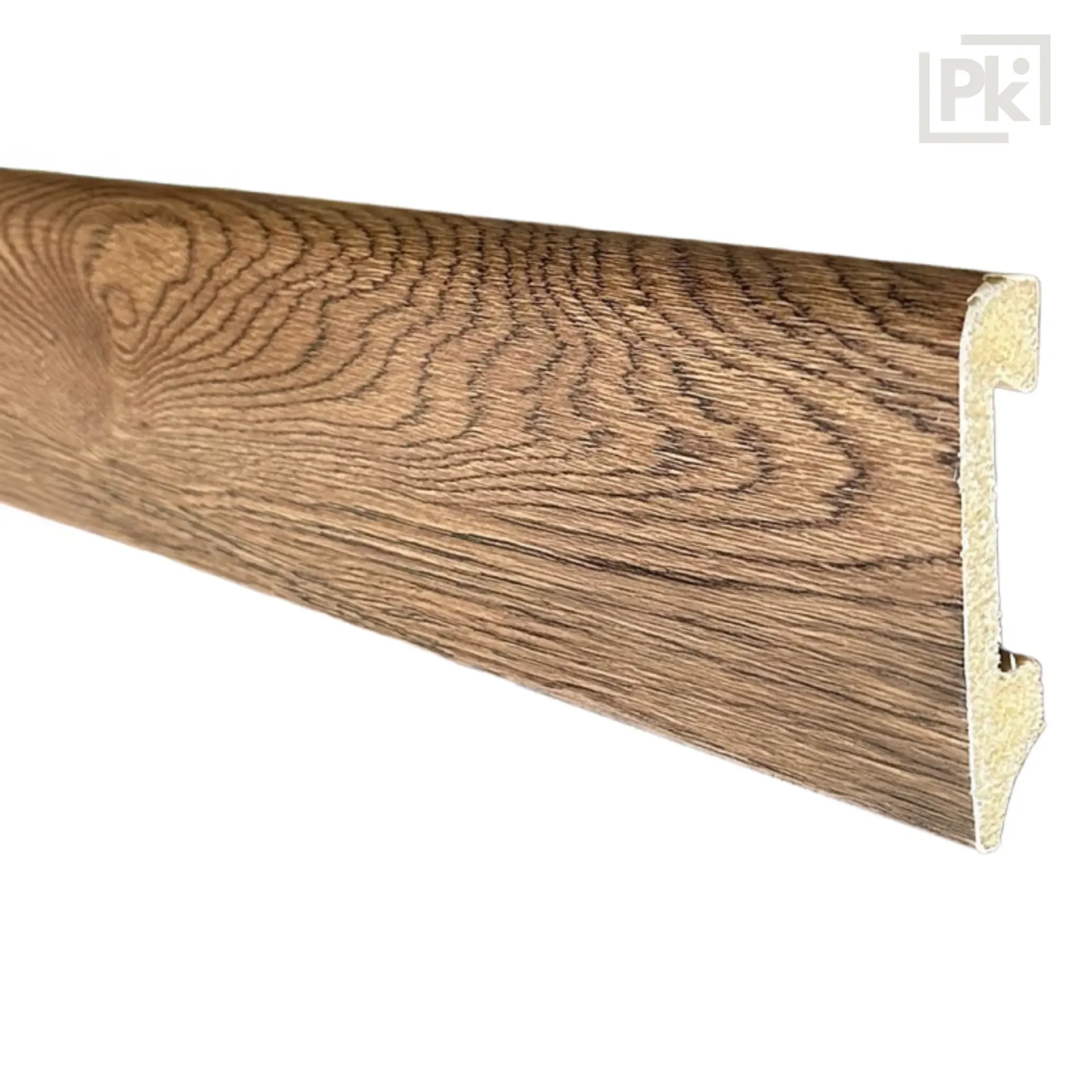 Caja Zócalo Resistente al Agua Top Round Roble Terra 14mm x 75mm x 2400mm x 20 unidades